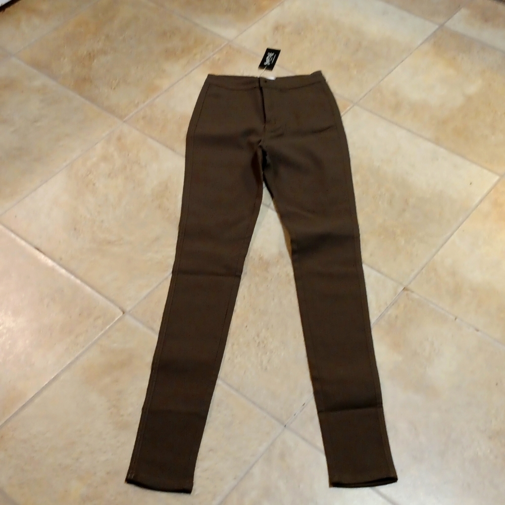 Swank A Posh stretchy pants. NWT.